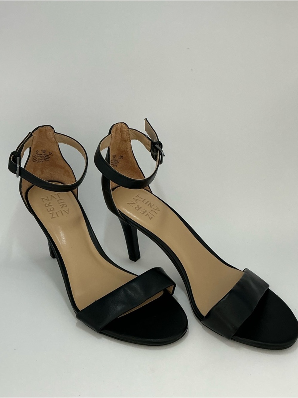Naturalizer Black Ankle Strap Heels Size 9 Comfort Flex Sandals - Picture 3 of 11